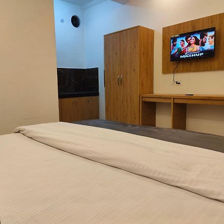 Sonu Guesthouse & Hostel Rishikesh Luaran gambar