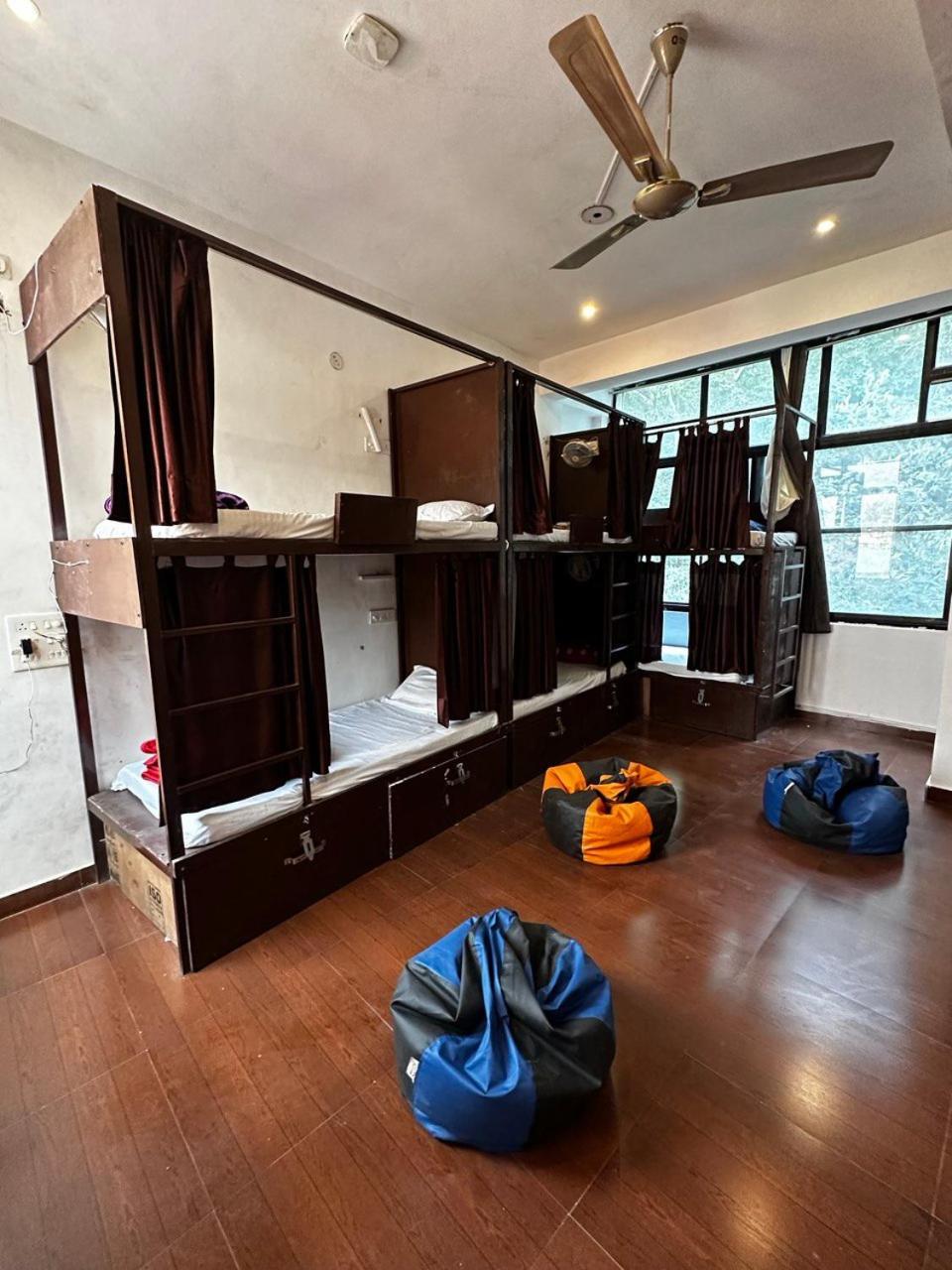 Sonu Guesthouse & Hostel Rishikesh Bilik gambar