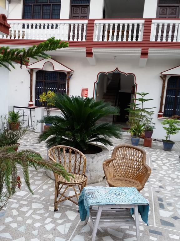 Sonu Guesthouse & Hostel Rishikesh Luaran gambar