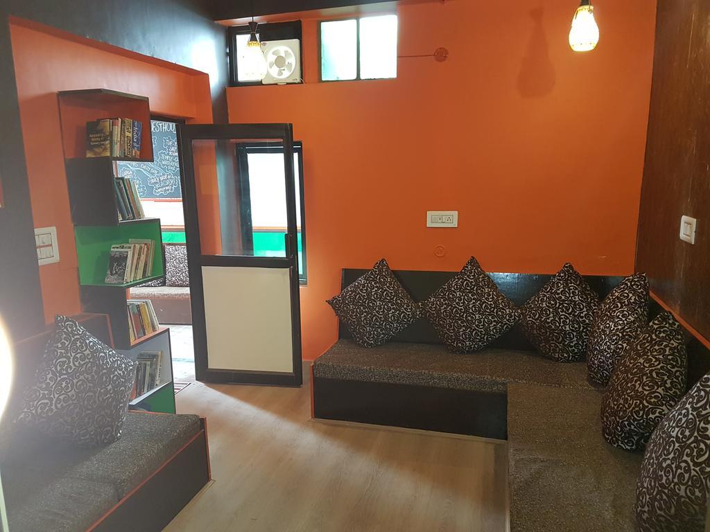 Sonu Guesthouse & Hostel Rishikesh Luaran gambar